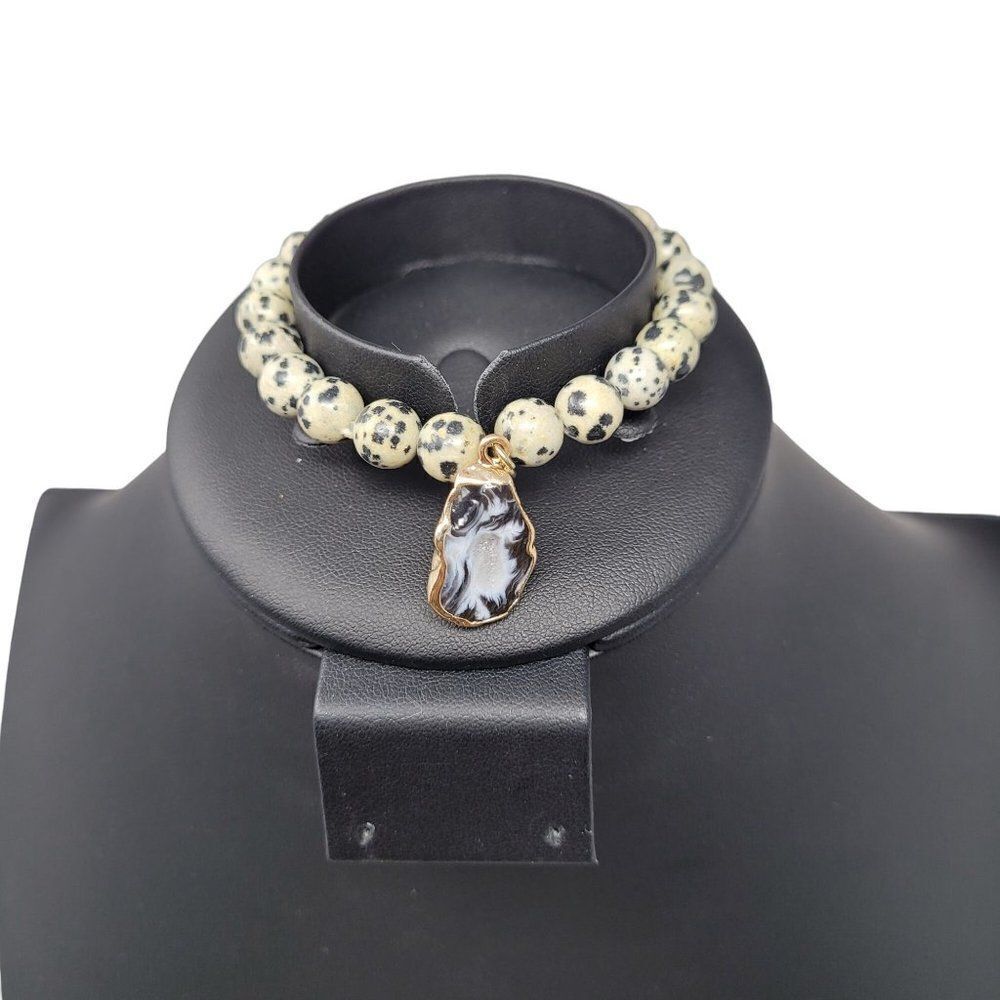 Bracelet Beaded Stretch Dalmatian‎ Jasper Cream Black Speckled Drop Pendant